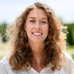Genderen, Margot van